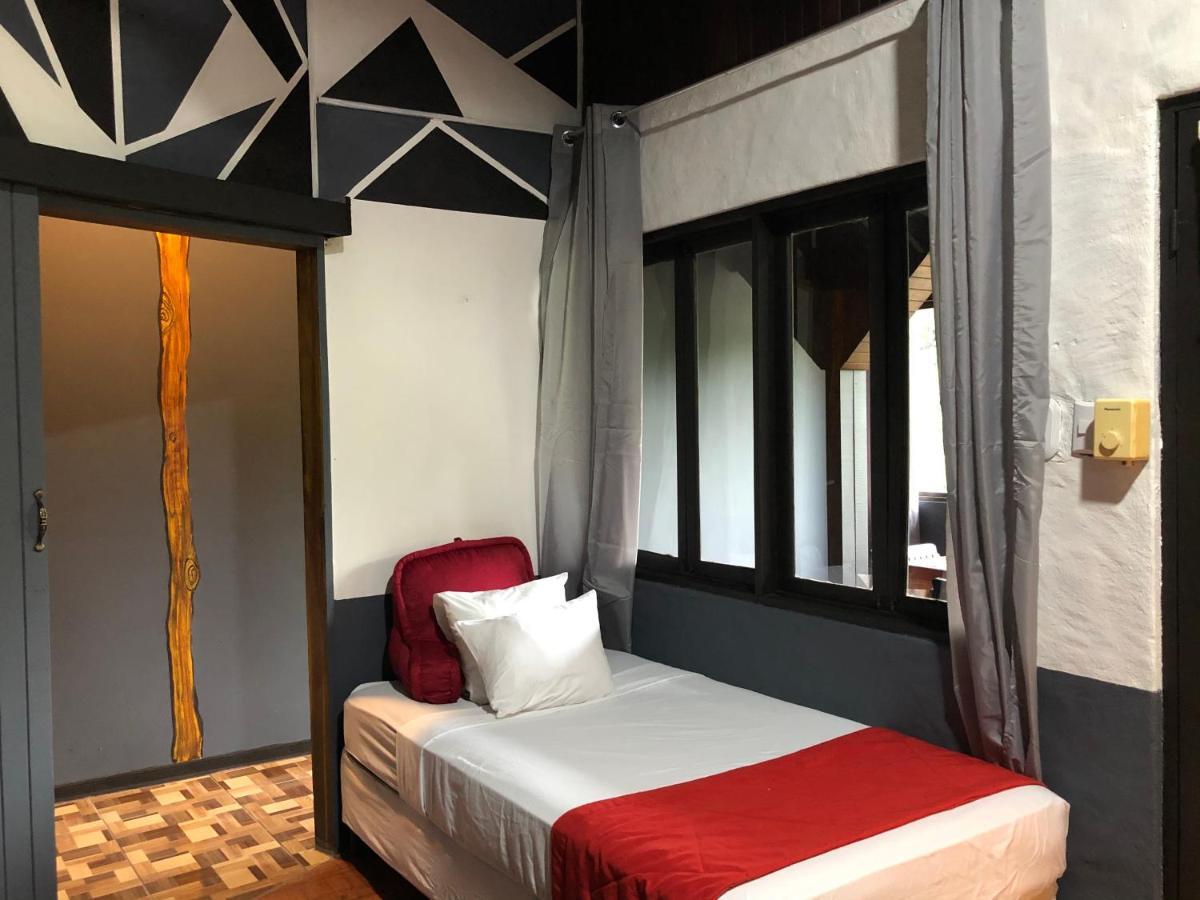 Hotel Mimos Мануэль-Антонио Экстерьер фото