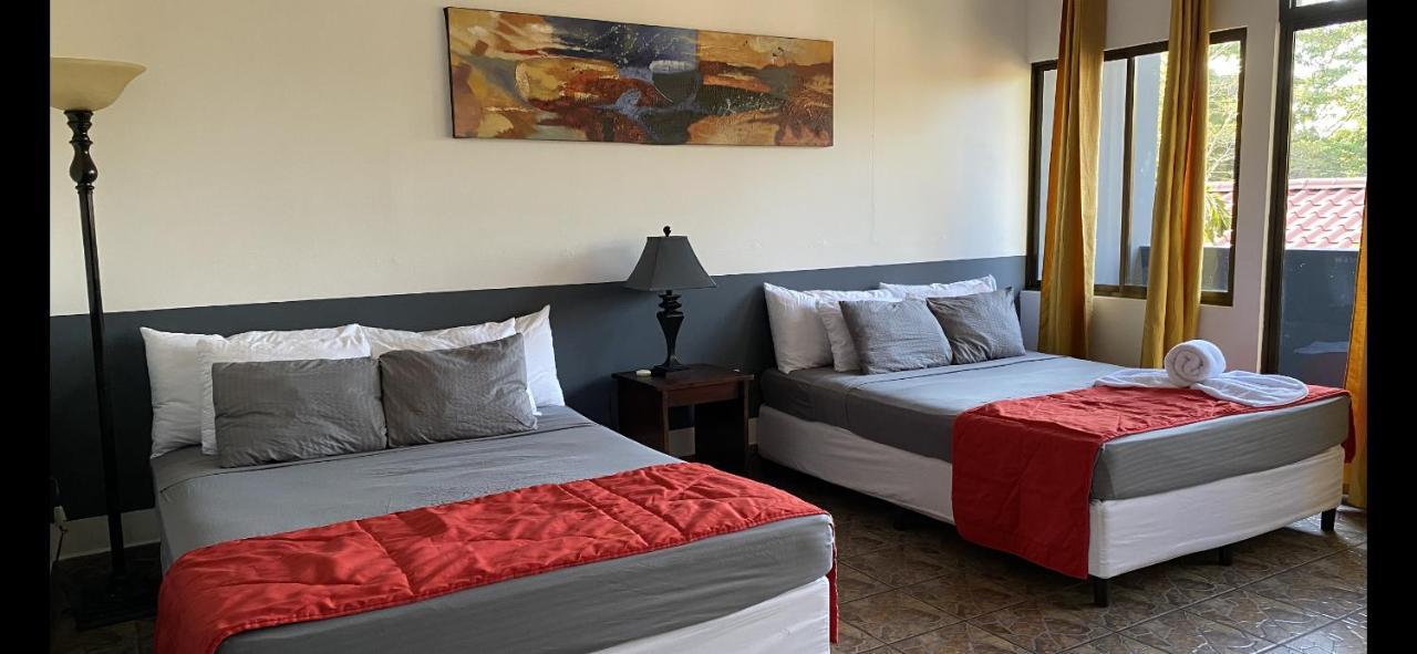 Hotel Mimos Мануэль-Антонио Экстерьер фото